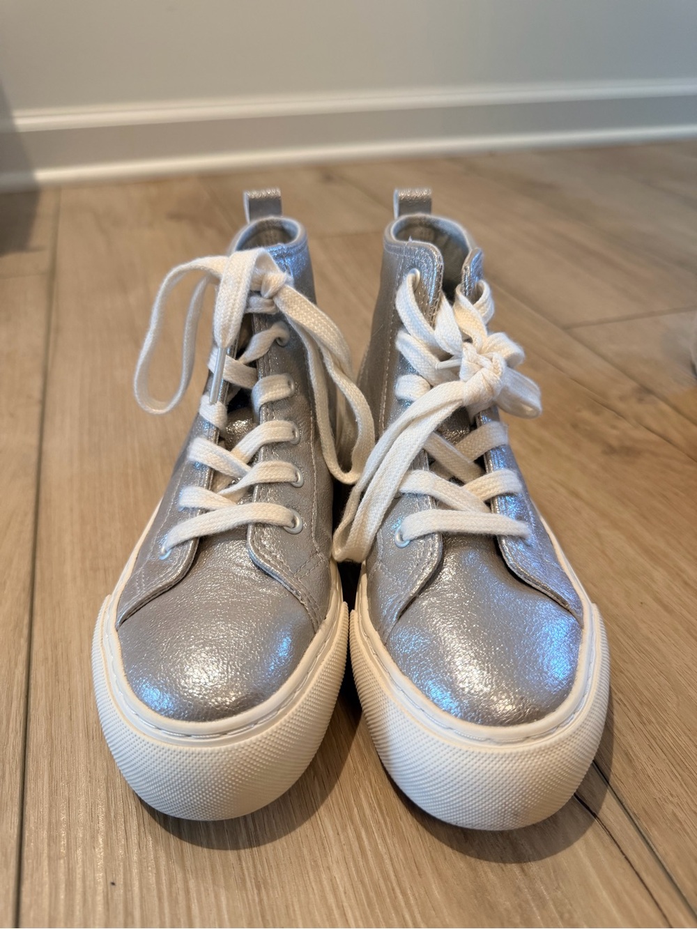 Girls Old Navy Sneakers